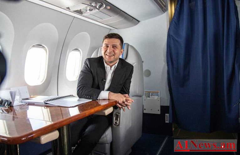 1e76325-13-zelenskiy-usmihneniy_rbhas.jpg