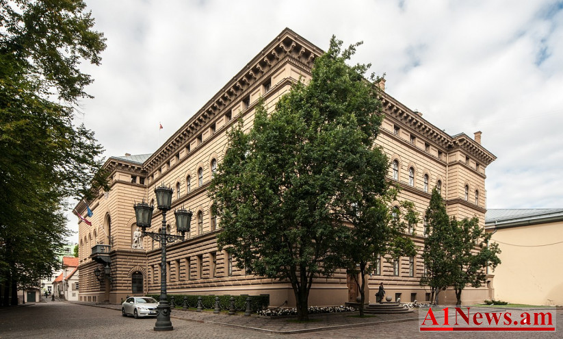 1280px-16-08-31-saeima-rr24027_wJO1O.jpg
