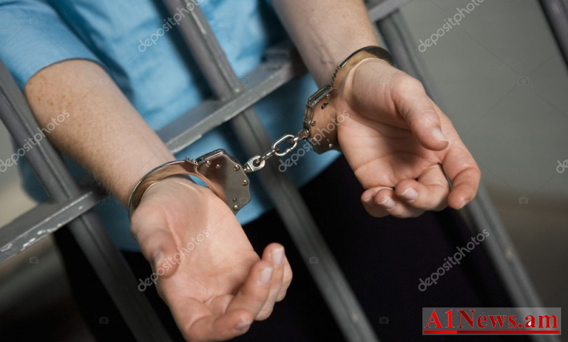 depositphotos21973065-stock-photo-criminal-handcuffed-to-bars_zILr-.jpg