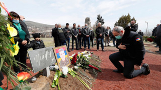 pashinyan-xaytarak_CIuE1.jpg