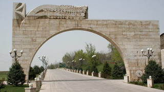 erablur_Iy53a.jpg