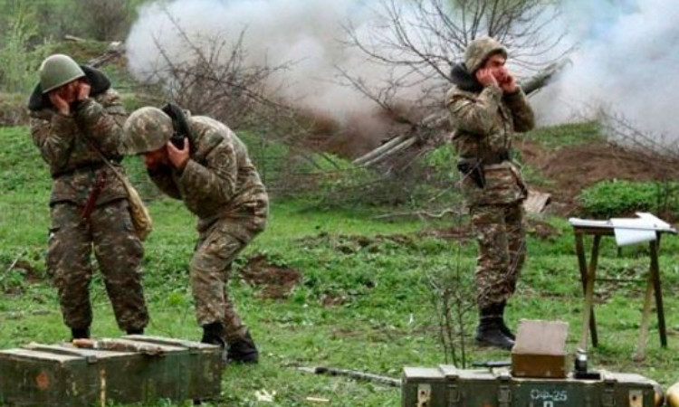 tshnamin-krakel-e__Sbu4.jpg