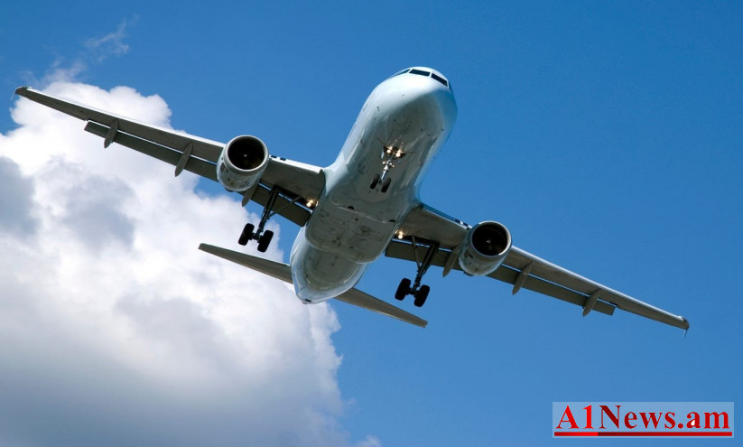 16307692741386284558000-plane-turning_QVTGR.jpg