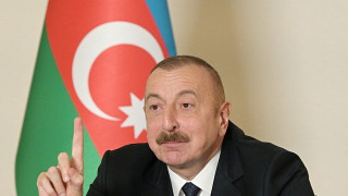 aliev_j4dSu.jpg