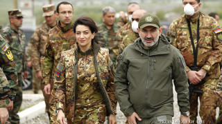 pashinyan-knik_5CLtO.jpg