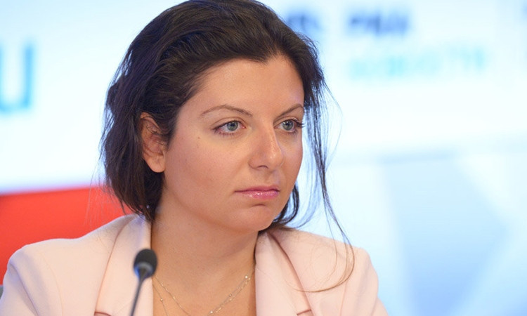 margarita-simonyani-mutqy-argelvel-e_WXT-2.jpg