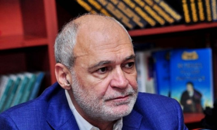 andranik-mihranyan_V52_o.jpg