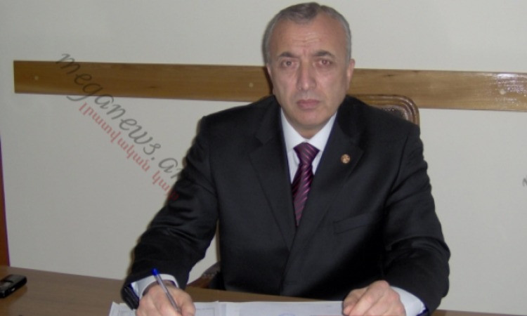 aram-qocharyan_DlwQD.jpg