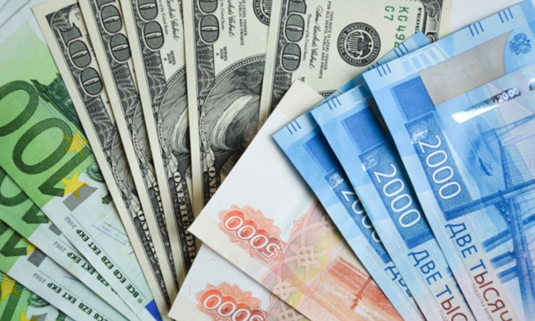 dolar-evro-rubli_qLNGP.jpg